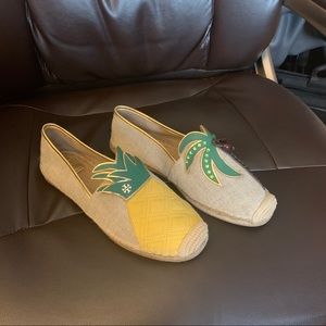 Tory Burch Pineapple Palm Castaway Flat